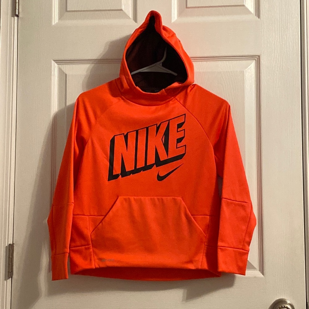 boys nike dri-fit hoodie